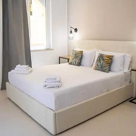Apartment Castalia & Duomo