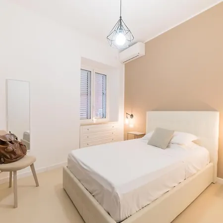 Castalia & Duomo Apartment *