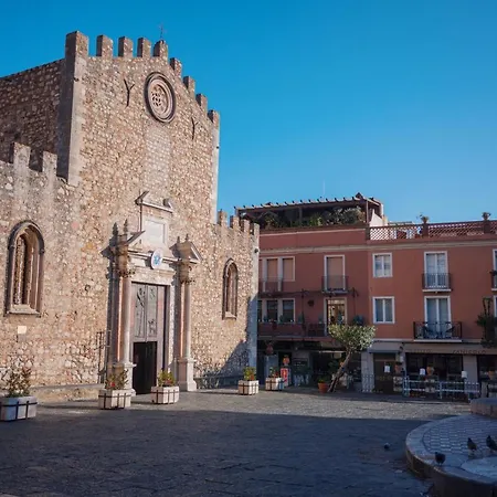 Castalia & Duomo * Taormina